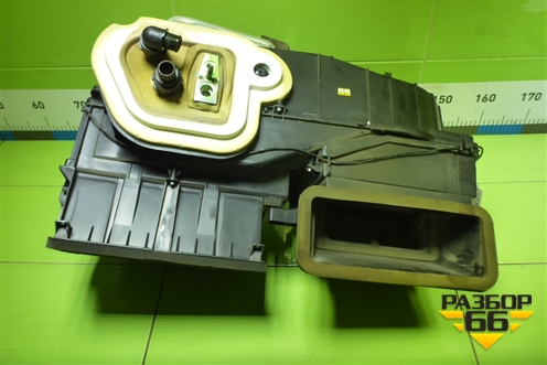 Корпус отопителя (в сборе с мотором) (95152962) для Chevrolet Aveo (Т300) с 2011г (Авео Т300)