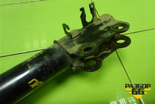 Амортизатор передний правый (3330039) для Chevrolet Aveo (Т300) с 2011г (Авео Т300)