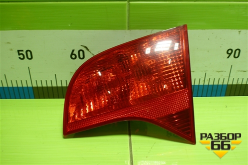 Фонарь задний внутренний правый (до 2007г универсал) (8E9945094A) для Audi A4 (В7) с 2004-2009г (А4)