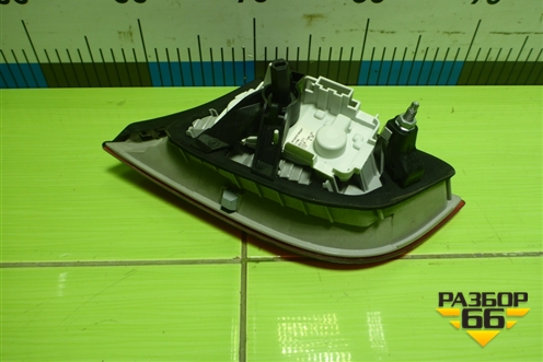 Фонарь задний внутренний левый (до 2007г универсал) (8E9945093A) для Audi A4 (В7) с 2004-2009г (А4)