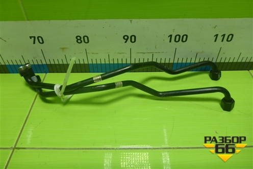 Трубки охлаждения КПП (8E0317822M 8E0317821M) для Audi A4 (В6) с 2000-2006г (А4)