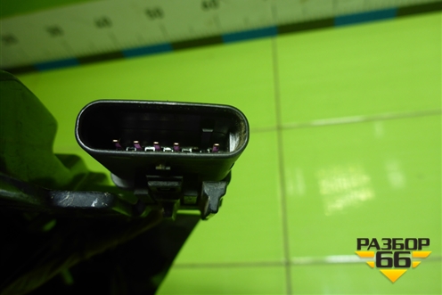 Фонарь задний левый (32228898) для Volvo V60 с 2018г (В60)