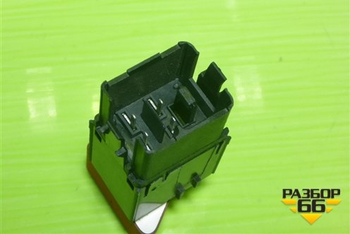 Кнопка аварийной сигнализации (5M0953509A) для Volkswagen Tiguan с 2007-2011г (Тигуан)