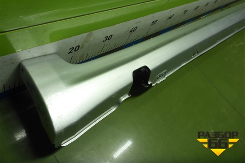 Накладка на порог наружная левая (95971532) для Chevrolet Aveo (Т300) с 2011г (Авео Т300)