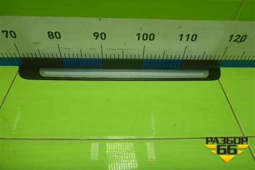 Накладка порога внутренняя переднего правого (в проём) (8K0853374) для Audi A4 (В8) с 2007-2015г (А4)