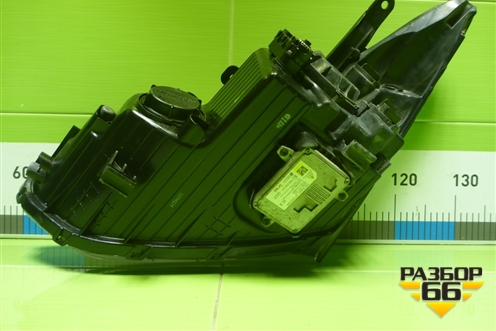 Фара правая (до 2015г ксенон с блоком и лампой) (921022W000) для Hyundai Santa Fe с 2012-2018г (Санта Фе)