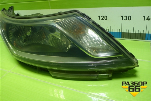 Фара правая (до 2015г галоген) (921024X000) для Kia Rio с 2011-2016г (Рио 3)