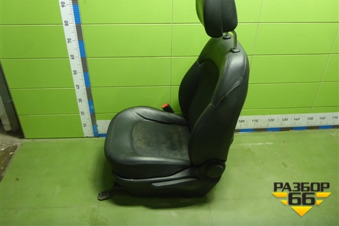Сиденья комплект (AIR BAG подогрев) для Hyundai ix 35 с 2010г (Ай икс 35)