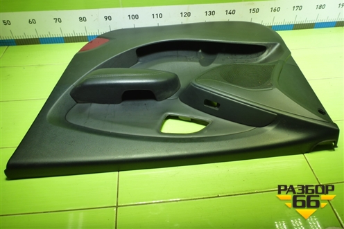 Обшивка двери передней правой под электрику (823022Y0109P) для Hyundai ix 35 с 2010г (Ай икс 35)