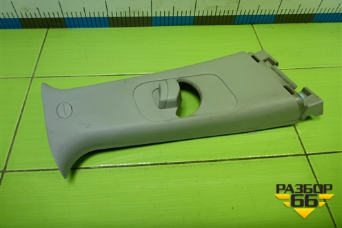 Обшивка стойки центральная верхняя правая (858412Y100) для Hyundai ix 35 с 2010г (Ай икс 35)