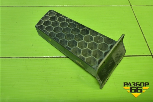 Кронштейн усилителя переднего бампера левый (865712Y000) для Hyundai ix 35 с 2010г (Ай икс 35)