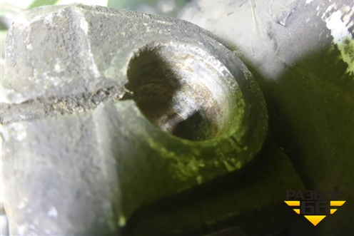 Кулак поворотный передний правый для Opel Astra J с 2009г (Астра Джей)