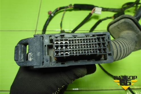 Проводка двери передней правой (916102Y050) для Hyundai ix 35 с 2010г (Ай икс 35)