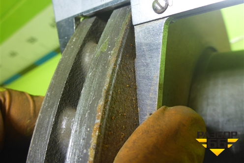 Диск тормозной передний вентилируемый (A2124211312) для Mercedes Benz E-Klass W212 с 2009-2016г (Е)