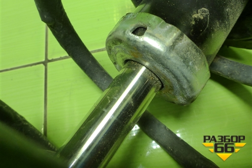 Амортизатор передний правый (546612S000) для Hyundai ix 35 с 2010г (Ай икс 35)