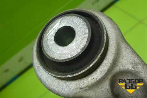 Рычаг задний верхний (левый передний) для Mercedes Benz C-Klass W204 с 2007-2014г (Ц)