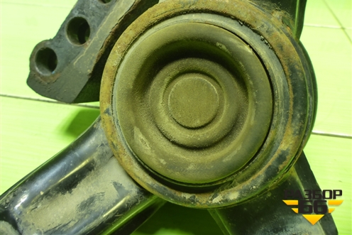 Опора двигателя правая (218102S000) для Hyundai ix 35 с 2010г (Ай икс 35)