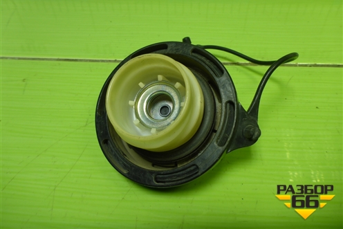 Крышка топливного бака (310104L000) для Hyundai ix 35 с 2010г (Ай икс 35)