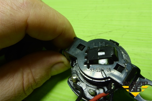 Динамик (левый) для Hyundai ix 35 с 2010г (Ай икс 35)