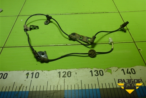 Датчик ABS задний левый (956802S300) для Hyundai ix 35 с 2010г (Ай икс 35)