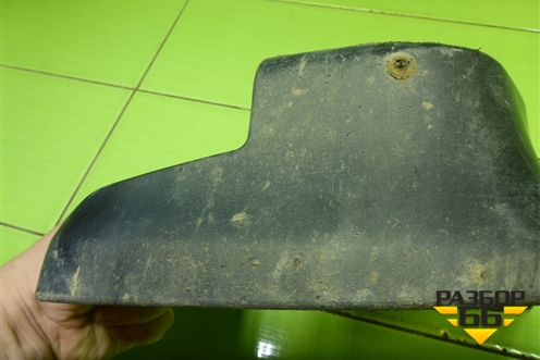 Брызговик передний правый (868322S000) для Hyundai ix 35 с 2010г (Ай икс 35)