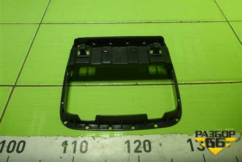 Кронштейн (плафона салонного) (156056350) для Hyundai ix 35 с 2010г (Ай икс 35)