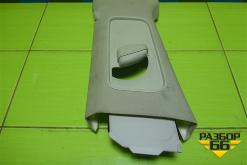 Обшивка стойки центральная верхняя левая (3C0868417) для Volkswagen Passat (B6) с 2005-2010г (Пассат Б6)