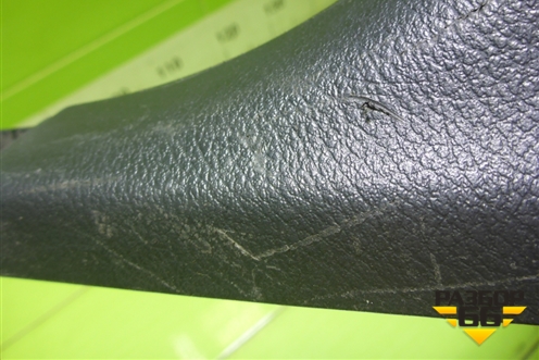 Обшивка стойки центральная нижняя правая (8E0867240A) для Audi A4 (В7) с 2004-2009г (А4)