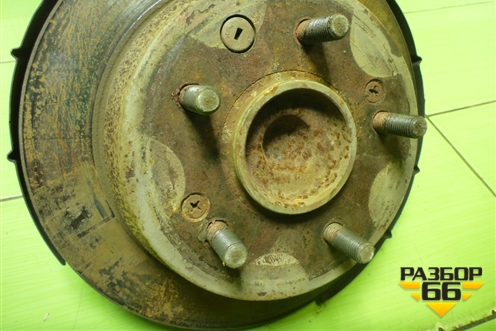 Кулак задний левый (527102S000) для Hyundai ix 35 с 2010г (Ай икс 35)