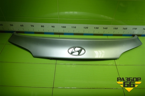 Накладка двери багажника (873712S000) для Hyundai ix 35 с 2010г (Ай икс 35)