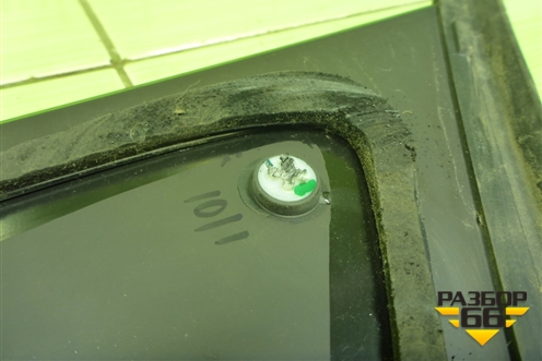 Стекло глухое левое (универсал) для VAZ Vesta/Веста с 2015г