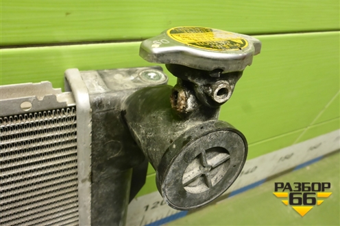 Радиатор охлаждения (TG4221739184) для Toyota Corolla (E18) с 2012-2019г (Королла 180)