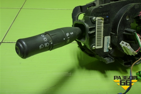 Переключатель подрулевой в сборе (8200216450) для Renault Megane 2 с 2002-2009г (Меган)