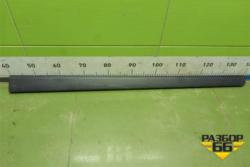 Накладка двери передней правой (Cross) (8450031024) для VAZ Vesta/Веста с 2015г