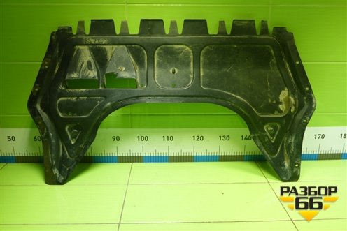 Пыльник двигателя центральный (1K0825237J) для Skoda Octavia (А5) с 2004-2013г (Октавия)