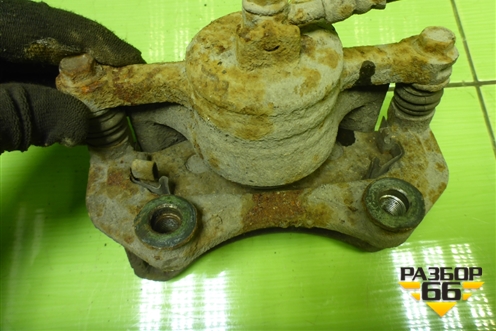 Суппорт передний правый для Renault Megane 2 с 2002-2009г (Меган)