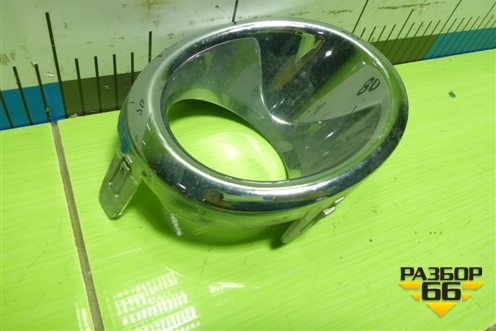 Накладка ПТФ правая (до 2014г) (622561LA0A) для Infiniti Infiniti QX56/QX80 (Z62) с 2010г (Ку икс56/80)