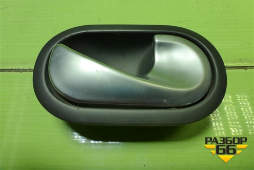 Ручка внутренняя двери передней правой (8200028486) для Renault Megane 2 с 2002-2009г (Меган)