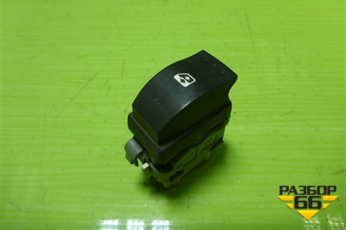 Кнопка стеклоподъёмника (задняя) для Renault Megane 2 с 2002-2009г (Меган)
