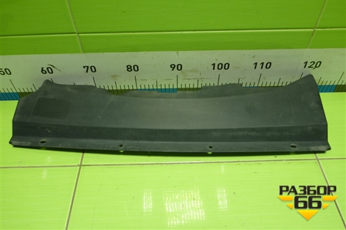 Накладка декоративная на переднюю панель (4M5116613AC) для Ford Focus 2 с 2005-2008г (Фокус)