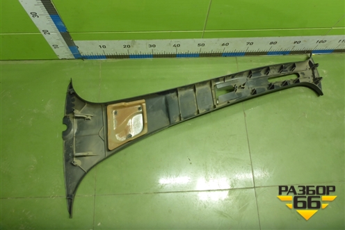 Обшивка стойки центральная правая (8200804511) для Renault Logan с 2004-2015г (Логан)