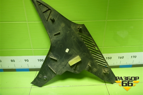 Обшивка стойки задняя верхняя левая (8200212994) для Renault Logan с 2004-2015г (Логан)