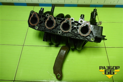 Коллектор впускной (1.6л K7M710) (8200964639) для Renault Logan с 2004-2015г (Логан)