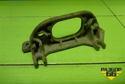 Кронштейн КПП (112224729R) для Renault Logan с 2004-2015г (Логан)