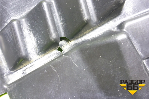 Локер передний правый передняя часть (51717424908) для BMW X5 G05 с 2018г (Х5 Г05)