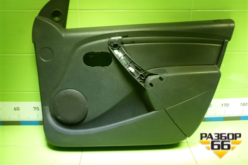 Обшивка двери передней правой под электрику (8200916252) для Renault Logan с 2004-2015г (Логан)