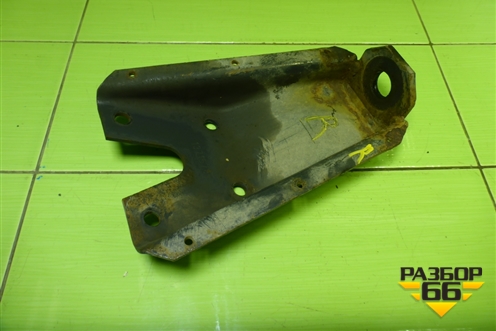 Кронштейн амортизатора переднего (верхняя) (1371578) для Scania 4 Series с 1995-2005г