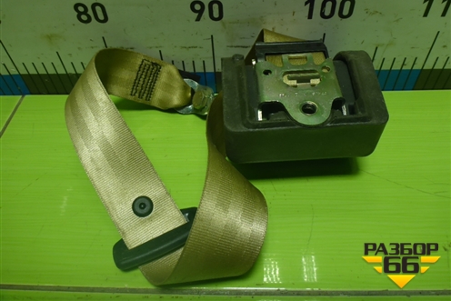 Ремень безопасности задний (8E5857805D) для Audi A4 (В7) с 2004-2009г (А4)