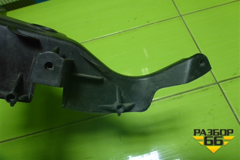 Кронштейн заднего бампера правый (универсал) (8E9807454A) для Audi A4 (В7) с 2004-2009г (А4)