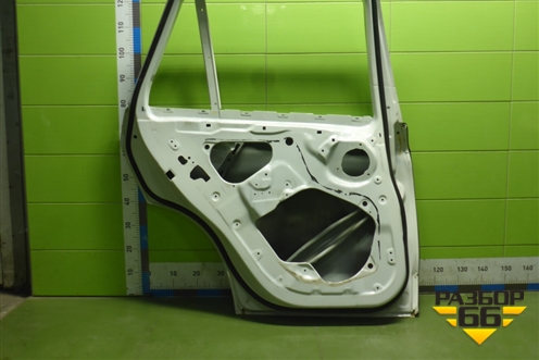 Дверь задняя левая (41517386739) для BMW X5 F15 с 2013г (Х5 Ф15)